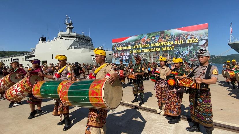 Gendang Beleq Lombok Warnai Penutupan Latsitarda Nusantara XLII 2022 di NTB