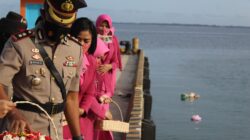 Kapolres Lombok Utara Pimpin Tabur bunga dalam rangka menyambut Hari Bhayangkara ke-76