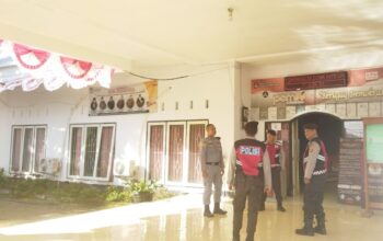 Polres Lobar Siaga Antisipasi Gangguan Kamtibmas di Kantor KPU Lombok Barat